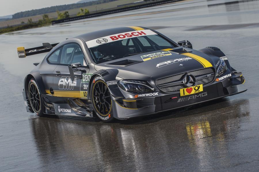  Mercedes-AMG C63 Coupe DTM 2016 года  (фото 8 из 28)
